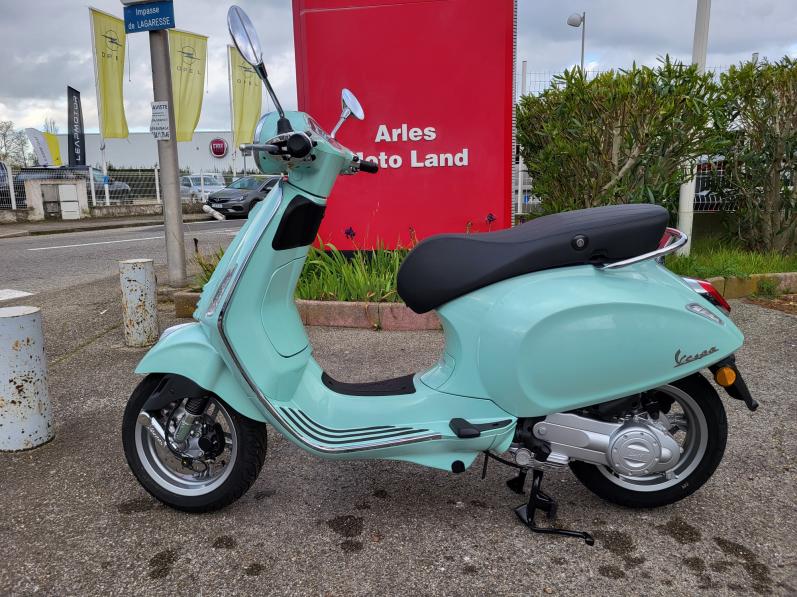 VESPA PRIMAVERA 50 VERDE