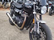 TRIUMPH SPEED TWIN 1200