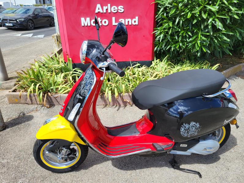 VESPA PRIMAVERA 125 WALT DISNEY E5