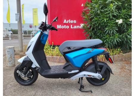 PIAGGIO 1 + zip 50cc  electrique one plus avec PMP